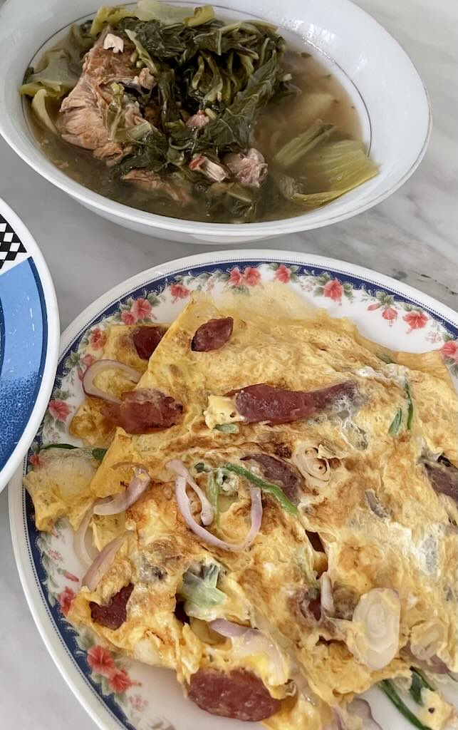 Fried egg with chinese sausage