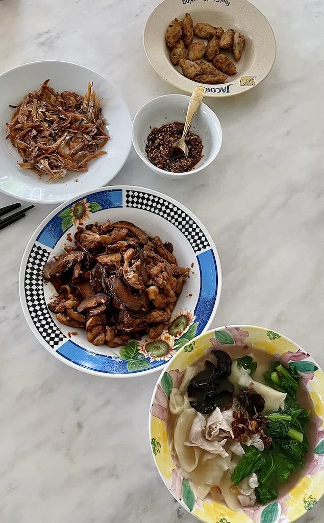 Mee Hoon Kueh with stir fried chicken,fried anchovies,fried fish cakes